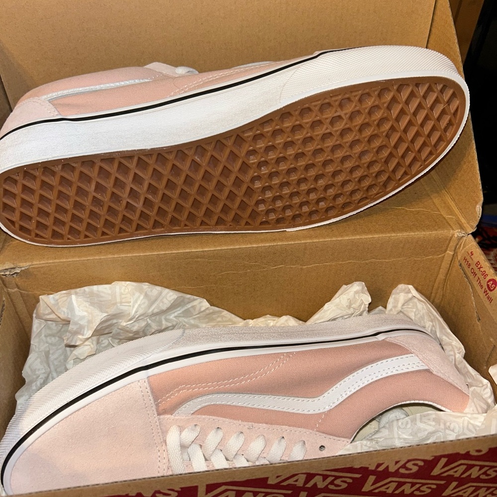 Vans Women's Light Pink Sneakers